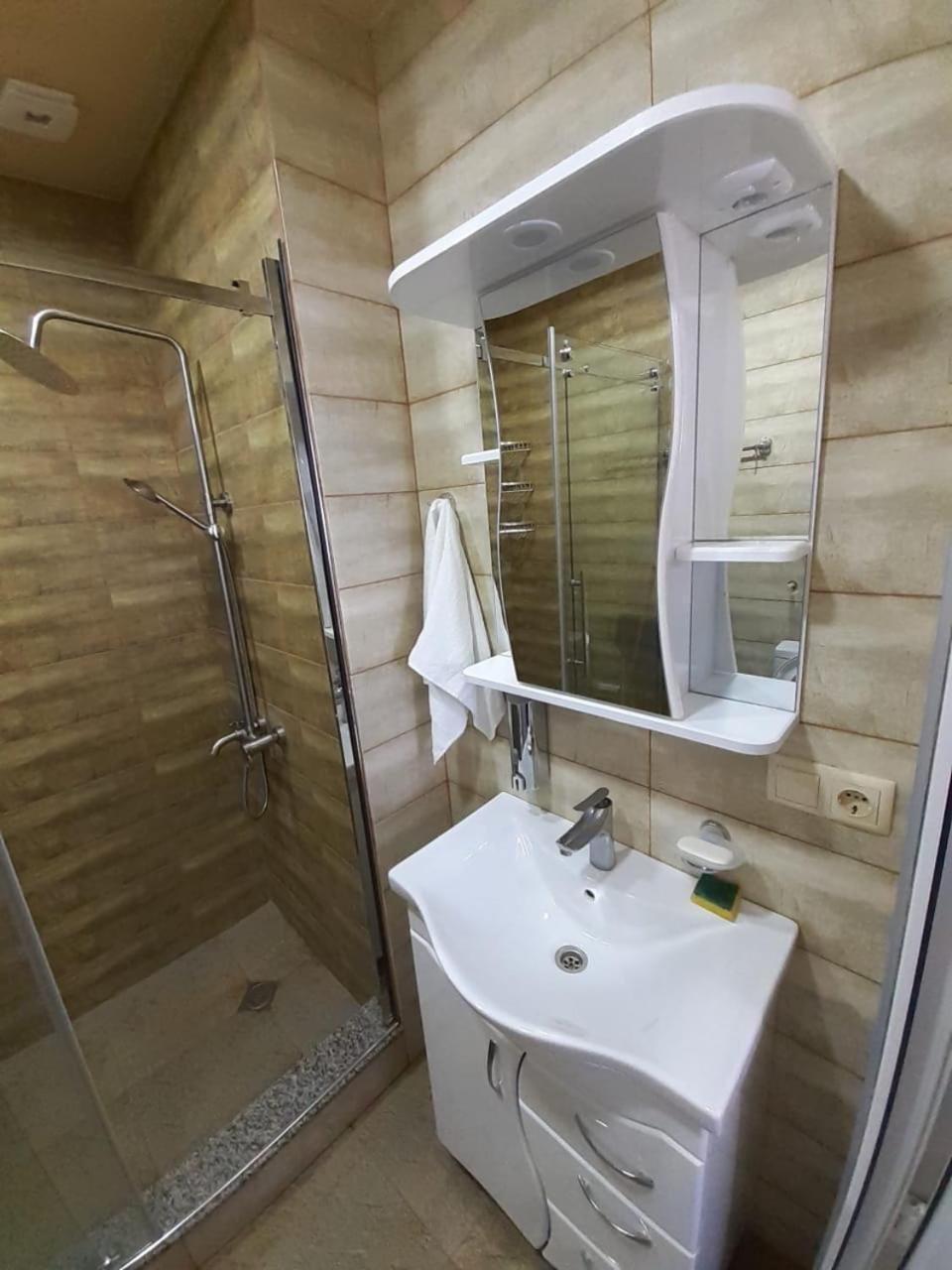 Apartament Delux Sea View Batumi Værelse billede
